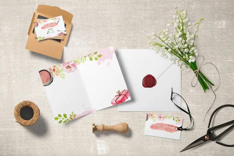 Lea Makeup Logo Design